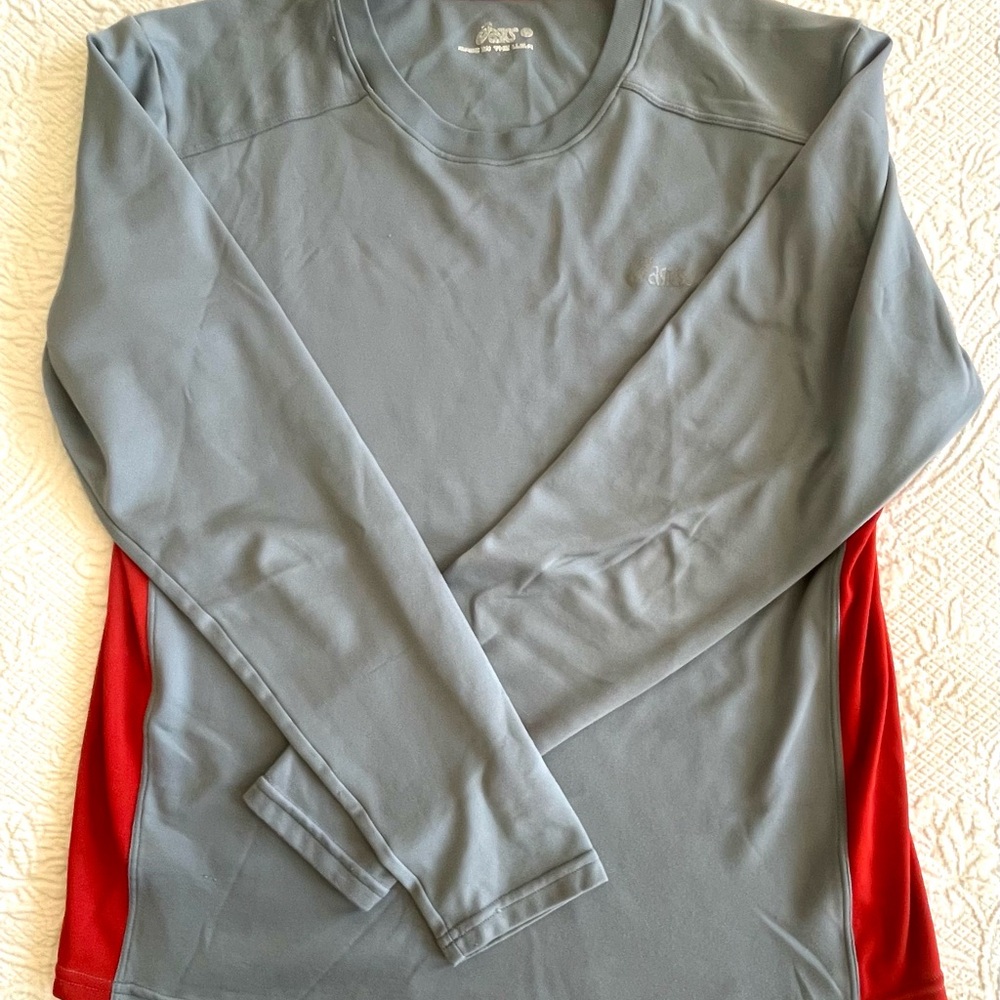 ASICS Long Sleeve Tee Shirt - L